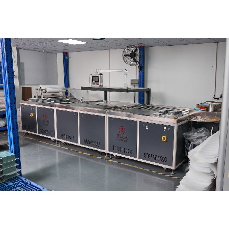 vacuum packaging machine